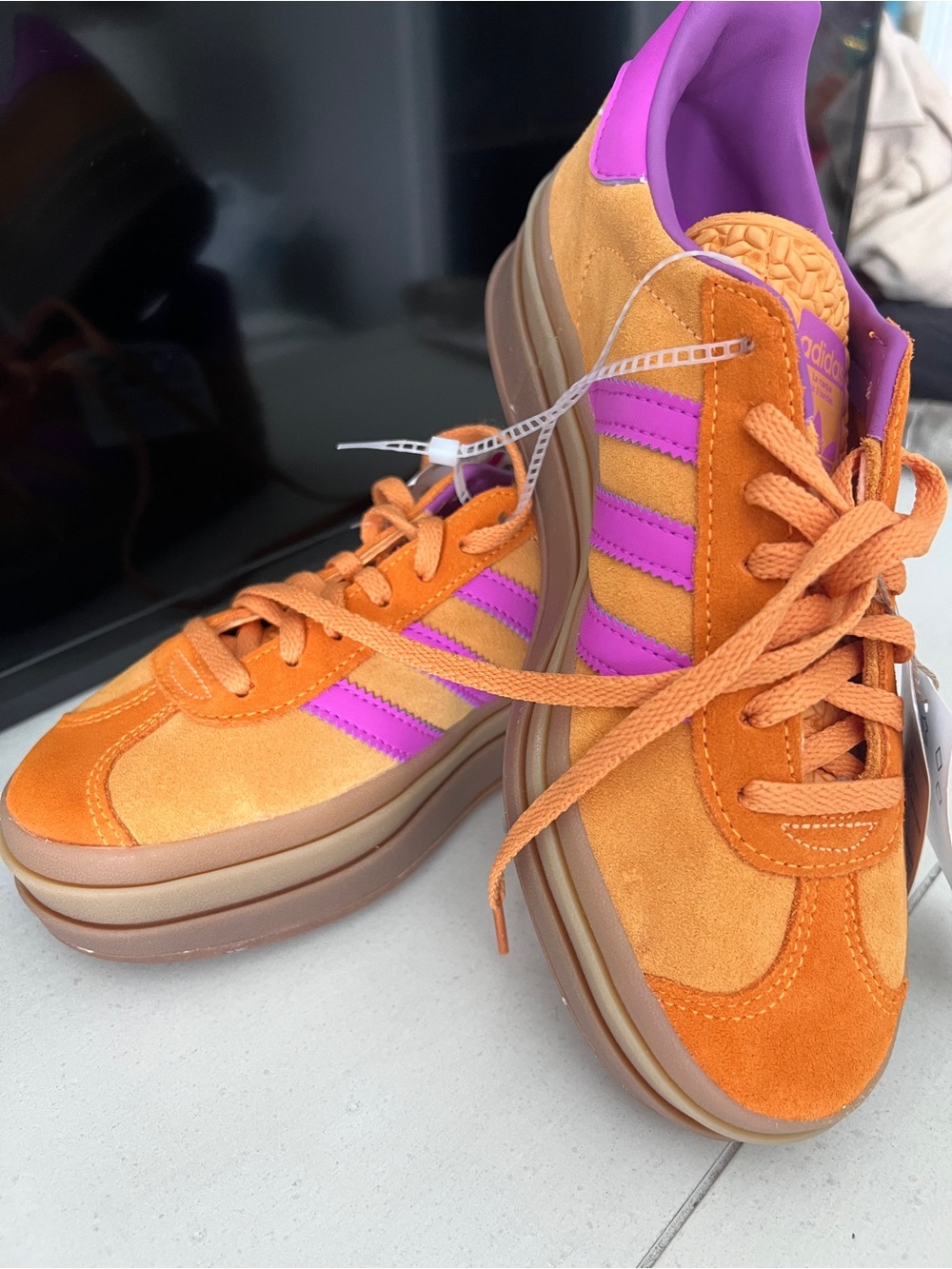 WOMEN'S ADIDAS ORIGINALS GAZELLE BOLD CASUAL SHOES - Flash Orange/Purple Burst - Picture 7 of 10